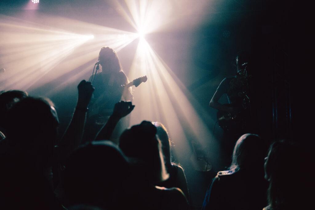 Hinds photo by Nicole Sassi